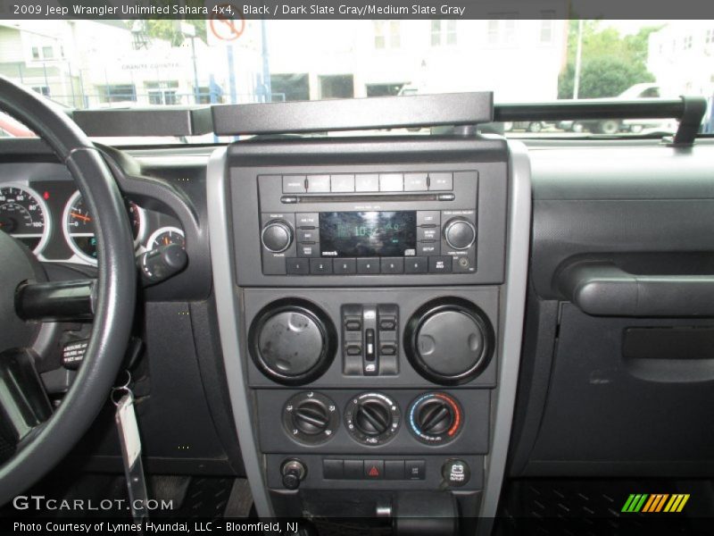 Black / Dark Slate Gray/Medium Slate Gray 2009 Jeep Wrangler Unlimited Sahara 4x4