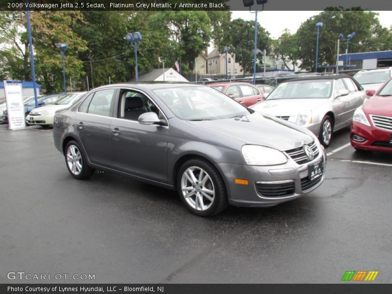 Platinum Grey Metallic / Anthracite Black 2006 Volkswagen Jetta 2.5 Sedan