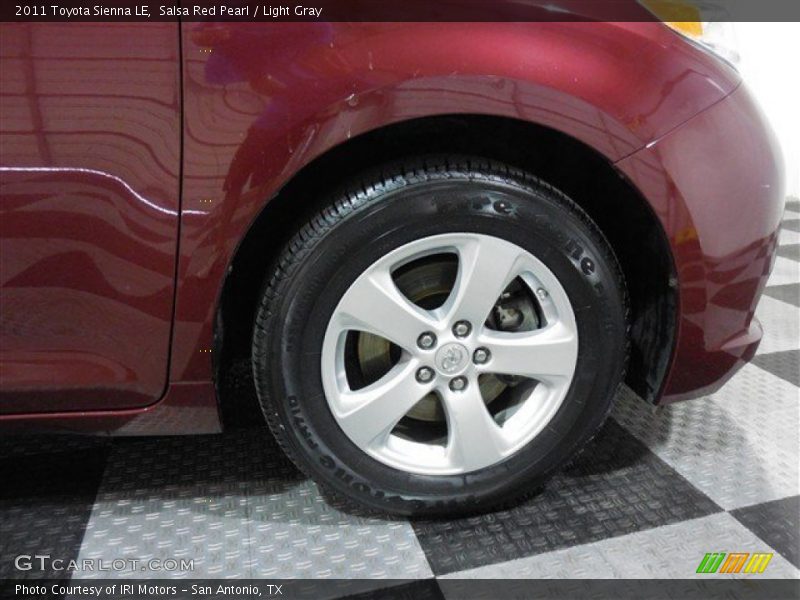 Salsa Red Pearl / Light Gray 2011 Toyota Sienna LE