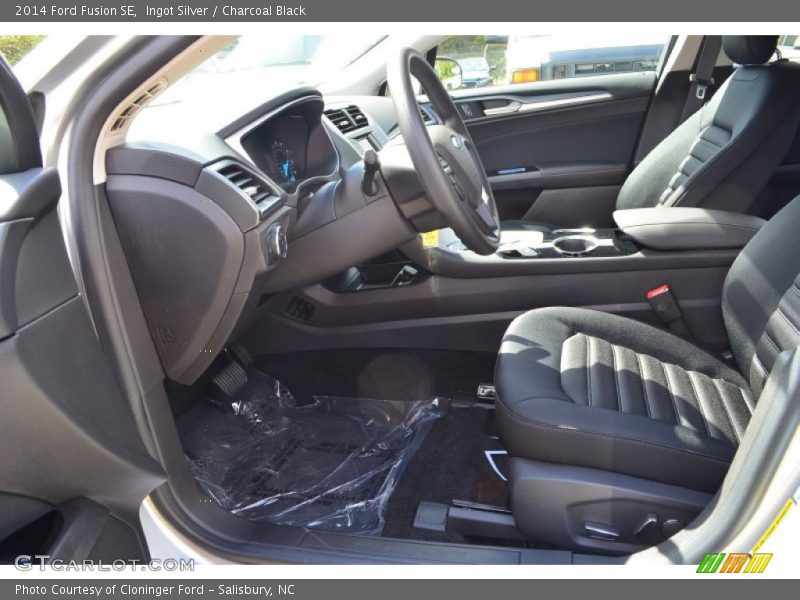 Ingot Silver / Charcoal Black 2014 Ford Fusion SE