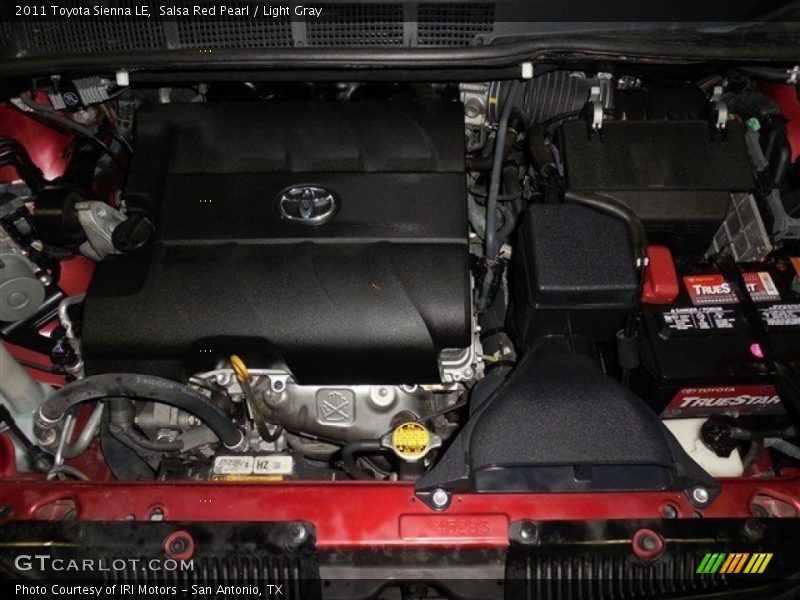Salsa Red Pearl / Light Gray 2011 Toyota Sienna LE