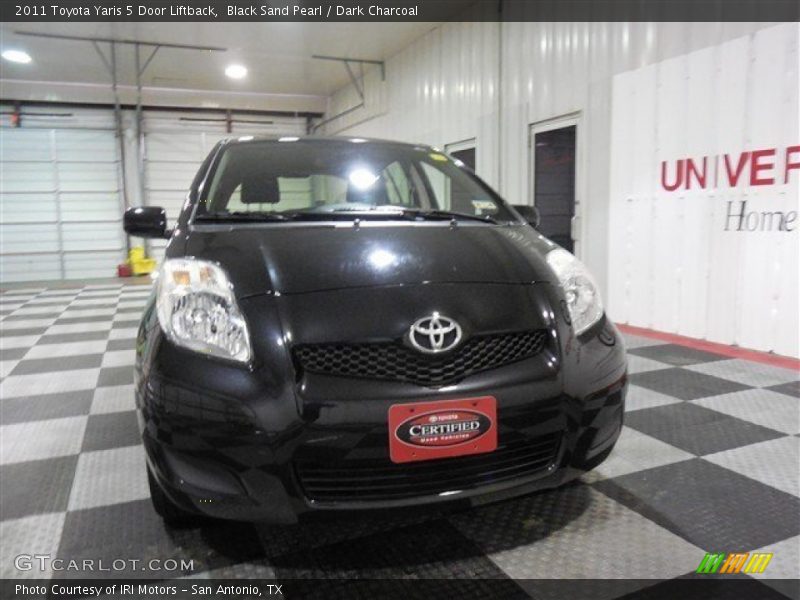 Black Sand Pearl / Dark Charcoal 2011 Toyota Yaris 5 Door Liftback