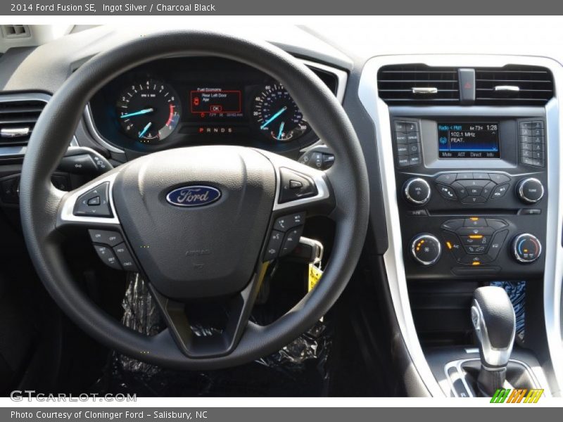 Ingot Silver / Charcoal Black 2014 Ford Fusion SE