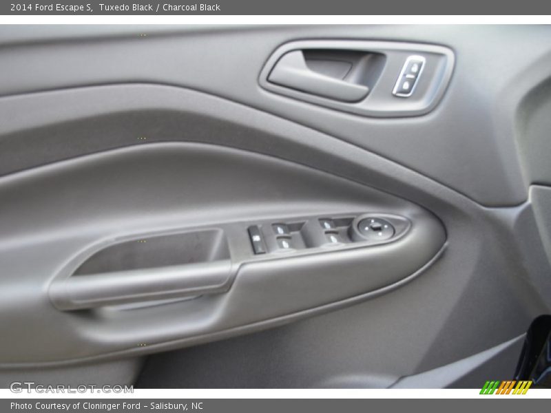 Tuxedo Black / Charcoal Black 2014 Ford Escape S