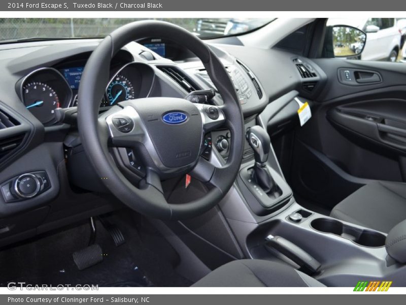 Tuxedo Black / Charcoal Black 2014 Ford Escape S