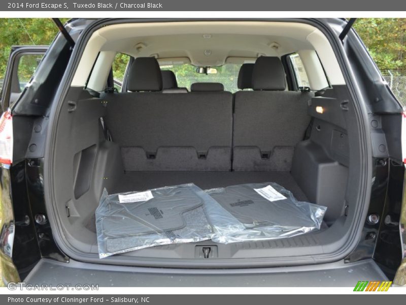Tuxedo Black / Charcoal Black 2014 Ford Escape S