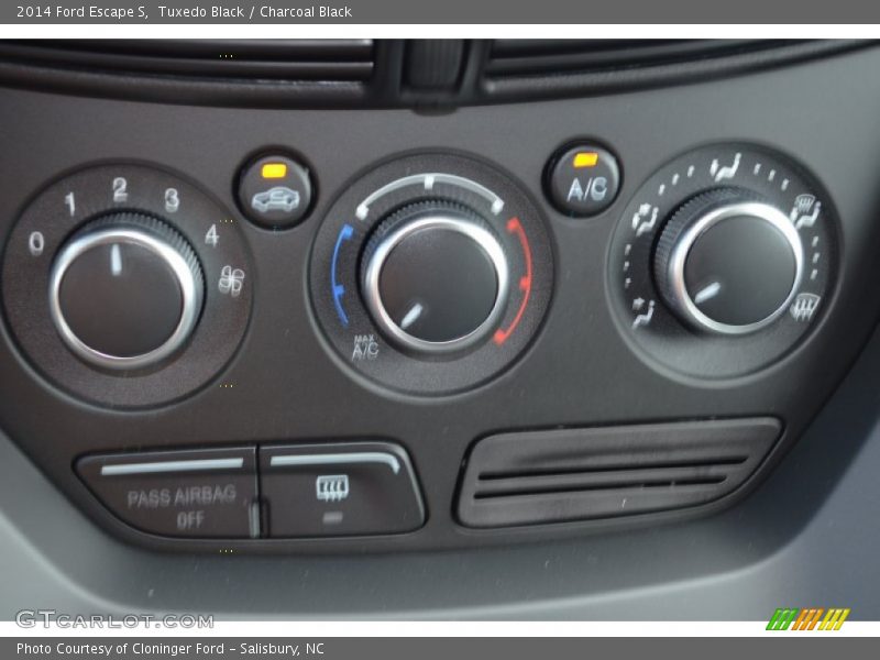Tuxedo Black / Charcoal Black 2014 Ford Escape S