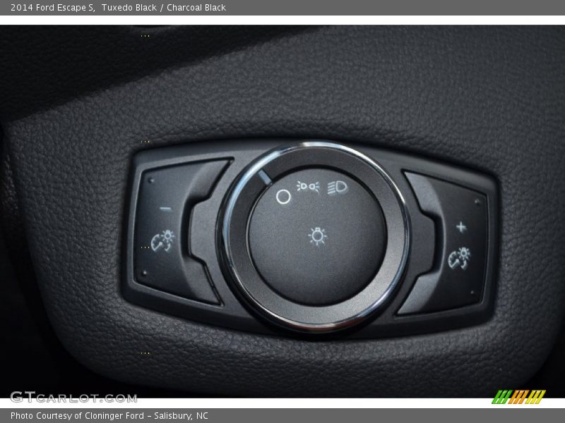 Tuxedo Black / Charcoal Black 2014 Ford Escape S