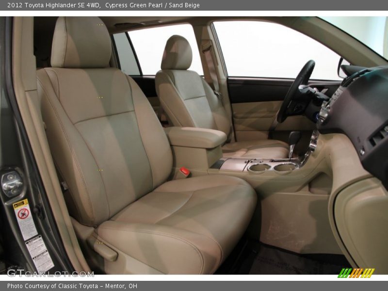 Cypress Green Pearl / Sand Beige 2012 Toyota Highlander SE 4WD