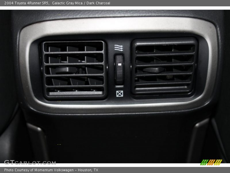 Galactic Gray Mica / Dark Charcoal 2004 Toyota 4Runner SR5