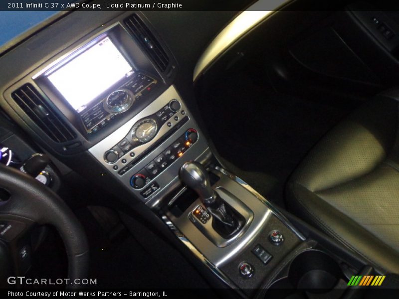 Liquid Platinum / Graphite 2011 Infiniti G 37 x AWD Coupe