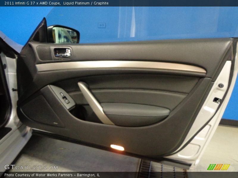 Liquid Platinum / Graphite 2011 Infiniti G 37 x AWD Coupe