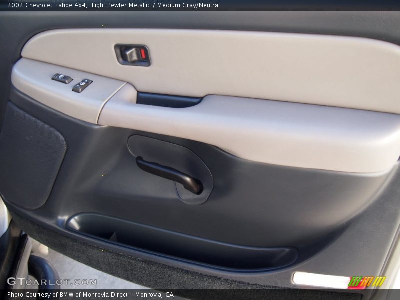 Light Pewter Metallic / Medium Gray/Neutral 2002 Chevrolet Tahoe 4x4