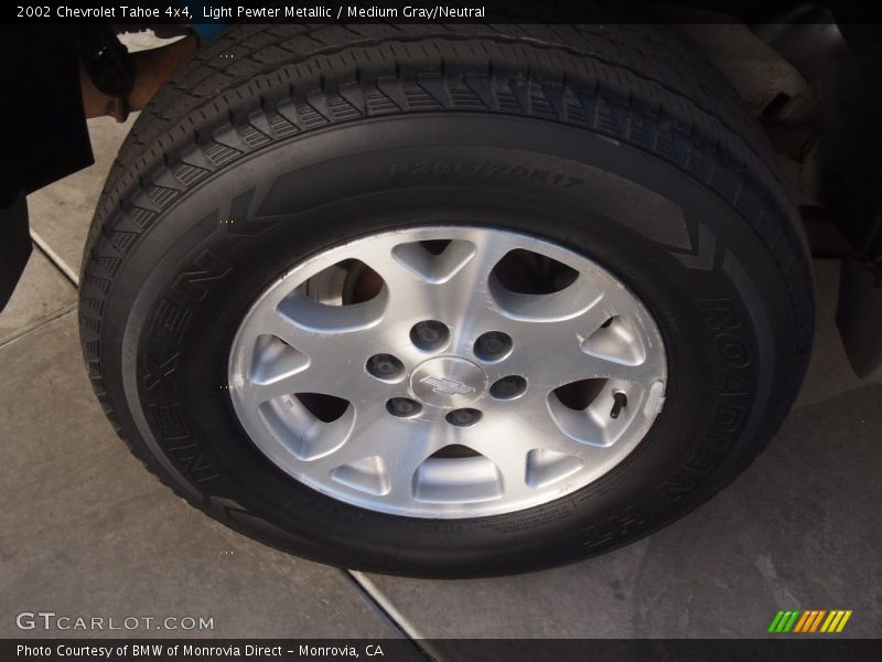 Light Pewter Metallic / Medium Gray/Neutral 2002 Chevrolet Tahoe 4x4