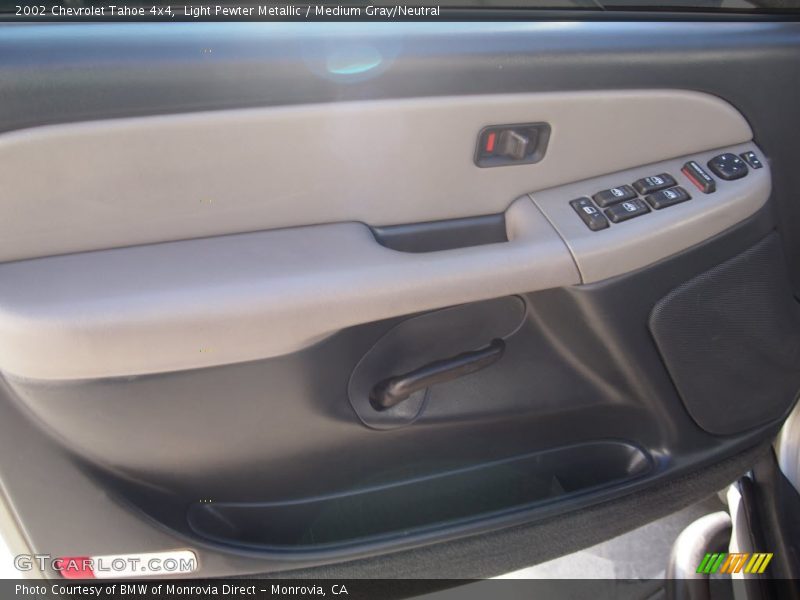 Light Pewter Metallic / Medium Gray/Neutral 2002 Chevrolet Tahoe 4x4