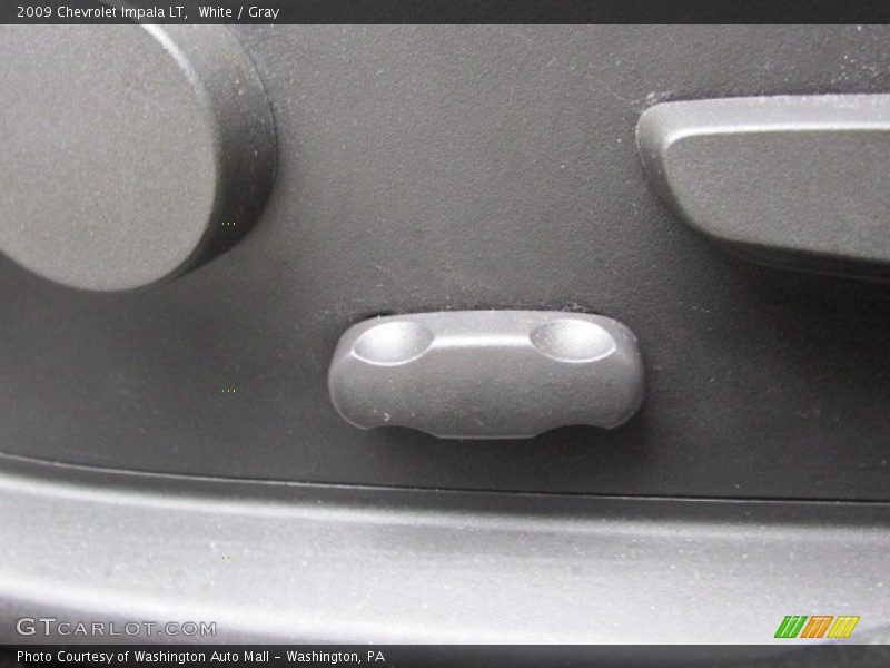 White / Gray 2009 Chevrolet Impala LT