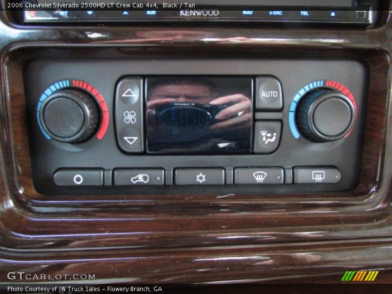 Black / Tan 2006 Chevrolet Silverado 2500HD LT Crew Cab 4x4