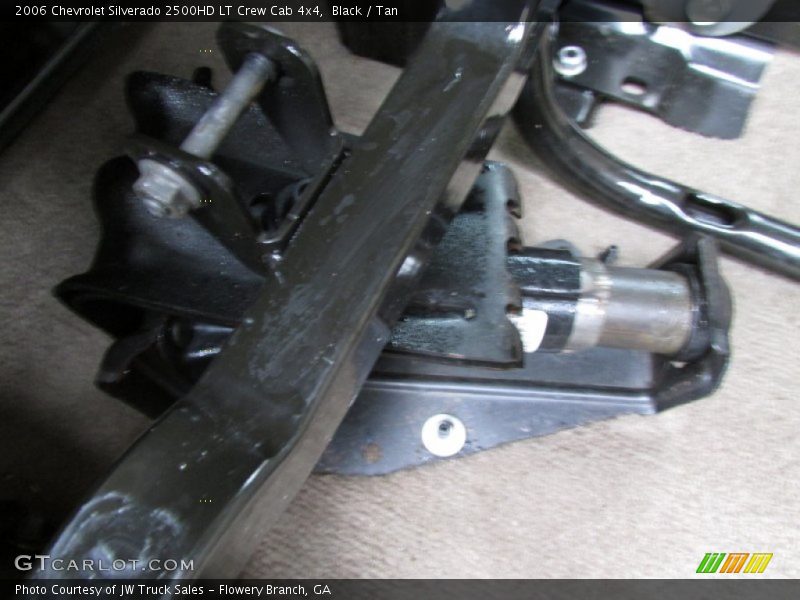 Black / Tan 2006 Chevrolet Silverado 2500HD LT Crew Cab 4x4