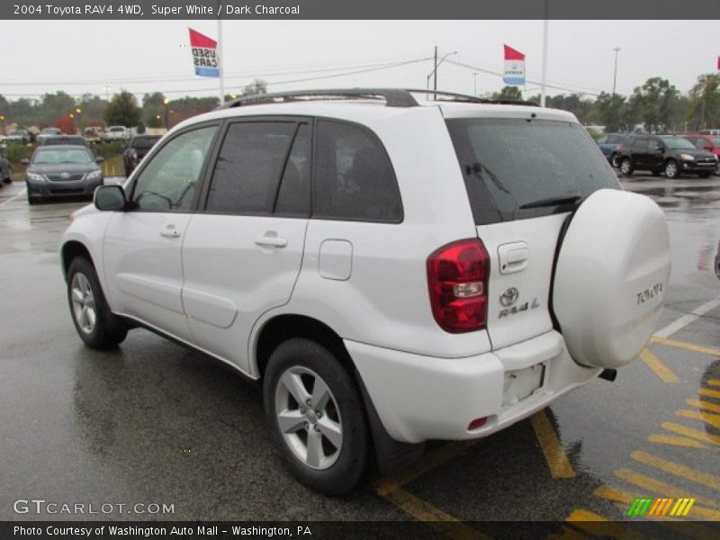 Super White / Dark Charcoal 2004 Toyota RAV4 4WD
