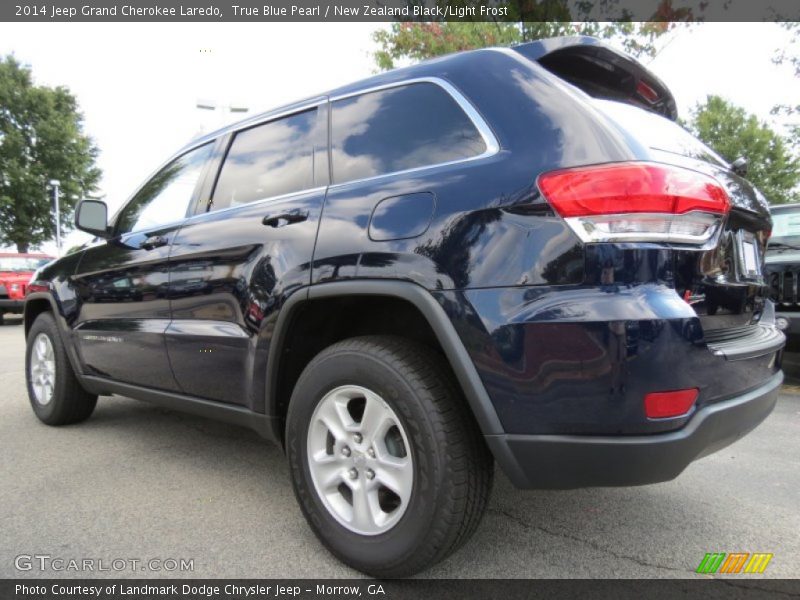 True Blue Pearl / New Zealand Black/Light Frost 2014 Jeep Grand Cherokee Laredo