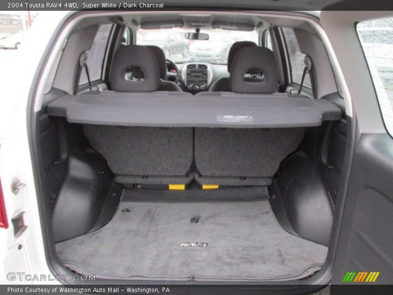 Super White / Dark Charcoal 2004 Toyota RAV4 4WD