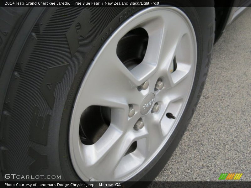 True Blue Pearl / New Zealand Black/Light Frost 2014 Jeep Grand Cherokee Laredo