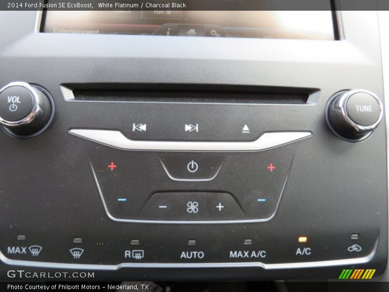 White Platinum / Charcoal Black 2014 Ford Fusion SE EcoBoost