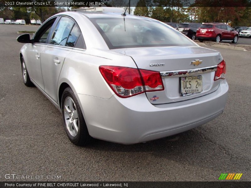 Silver Ice Metallic / Jet Black 2013 Chevrolet Cruze LT