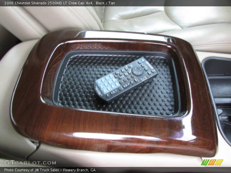 Black / Tan 2006 Chevrolet Silverado 2500HD LT Crew Cab 4x4