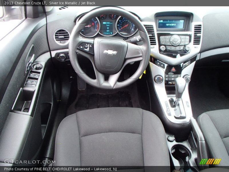 Silver Ice Metallic / Jet Black 2013 Chevrolet Cruze LT