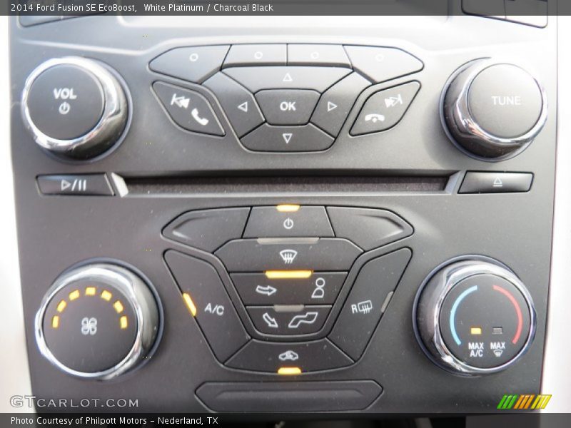 White Platinum / Charcoal Black 2014 Ford Fusion SE EcoBoost