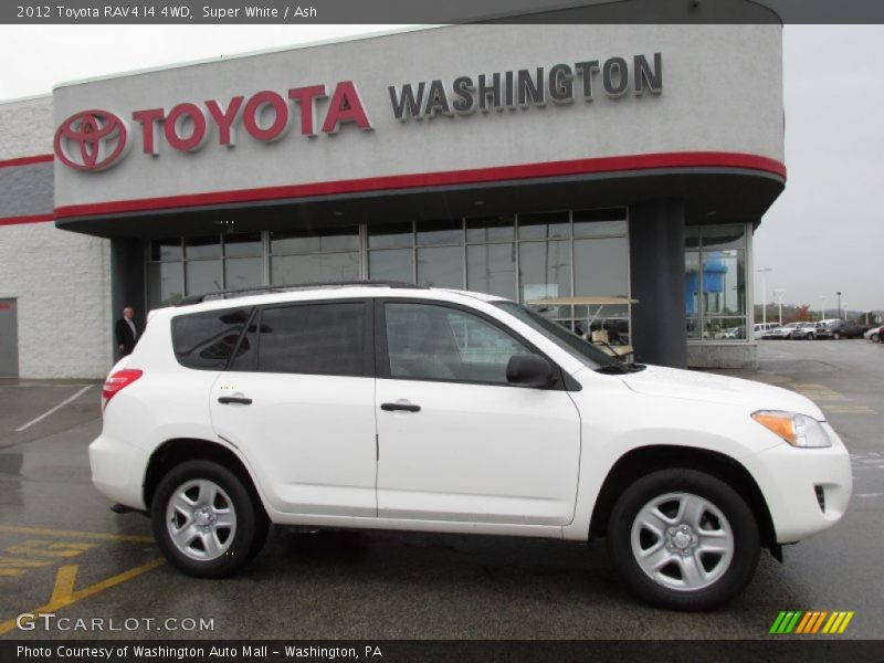 Super White / Ash 2012 Toyota RAV4 I4 4WD