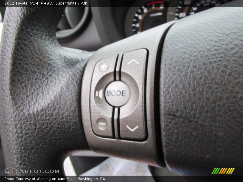 Super White / Ash 2012 Toyota RAV4 I4 4WD