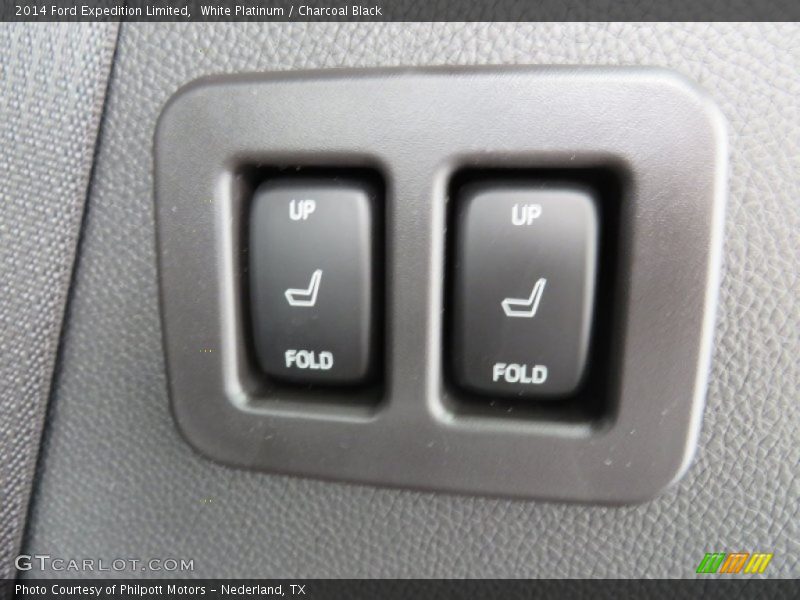 White Platinum / Charcoal Black 2014 Ford Expedition Limited