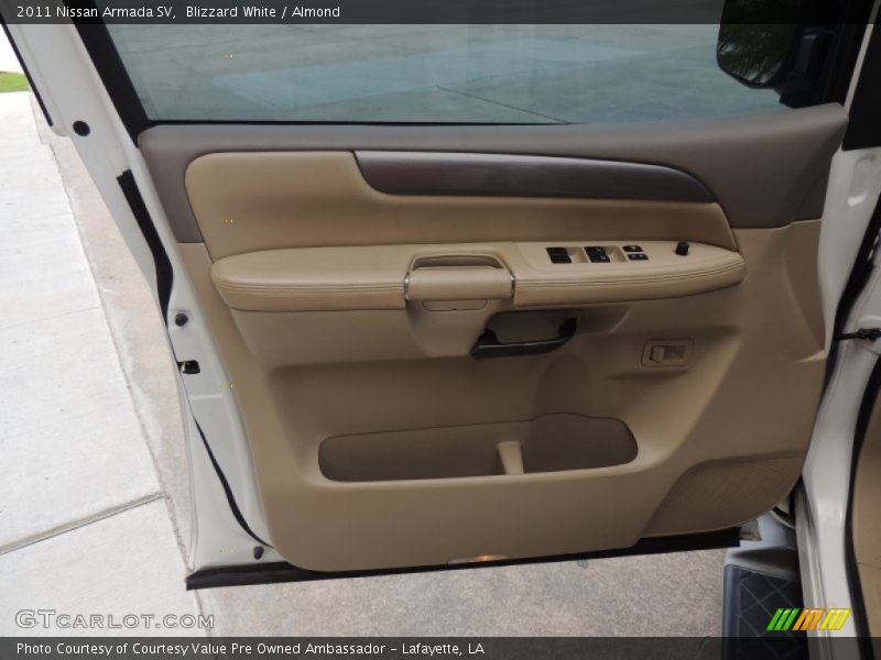 Blizzard White / Almond 2011 Nissan Armada SV