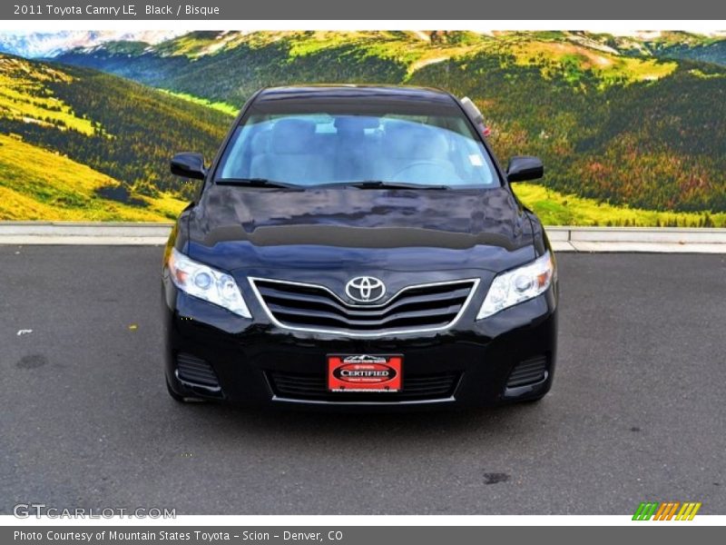 Black / Bisque 2011 Toyota Camry LE