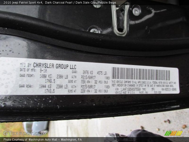 Dark Charcoal Pearl / Dark Slate Gray/Pebble Beige 2010 Jeep Patriot Sport 4x4