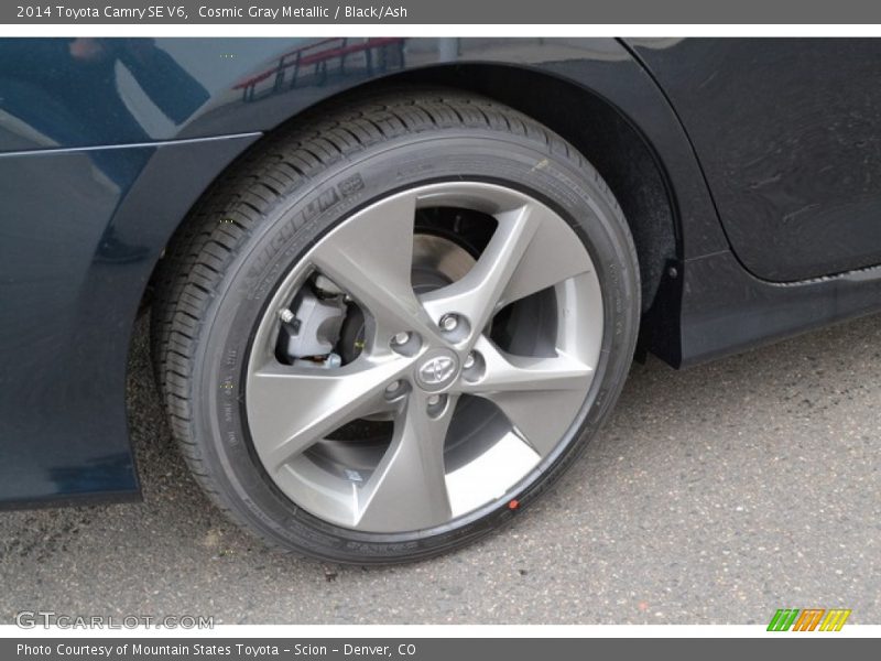 Cosmic Gray Metallic / Black/Ash 2014 Toyota Camry SE V6