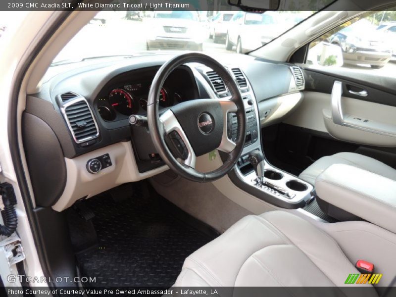 White Diamond Tricoat / Light Titanium 2009 GMC Acadia SLT