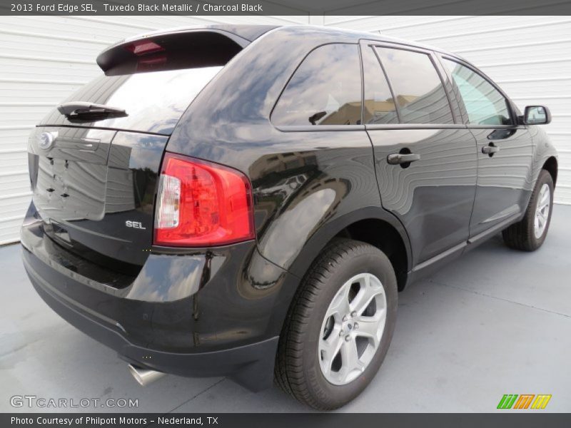 Tuxedo Black Metallic / Charcoal Black 2013 Ford Edge SEL