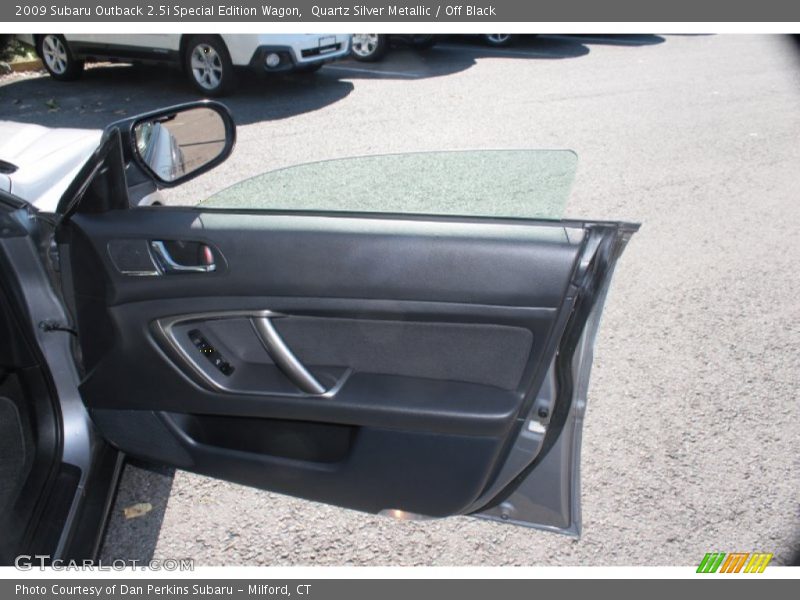 Quartz Silver Metallic / Off Black 2009 Subaru Outback 2.5i Special Edition Wagon