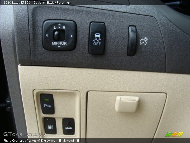 Obsidian Black / Parchment 2010 Lexus ES 350