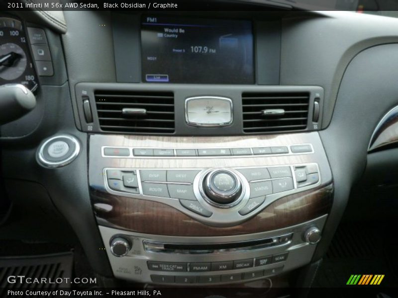 Controls of 2011 M 56x AWD Sedan
