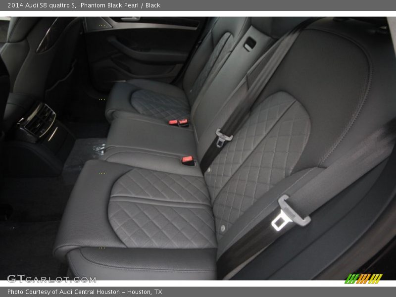 Phantom Black Pearl / Black 2014 Audi S8 quattro S