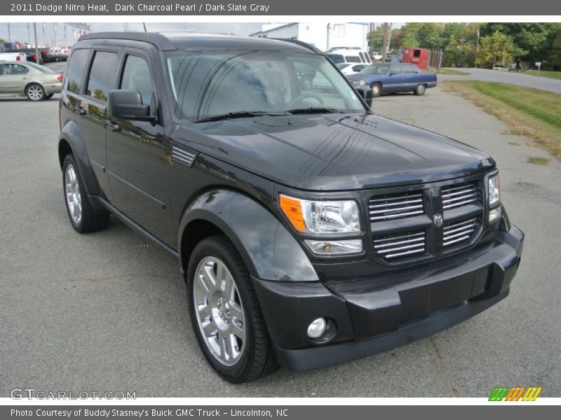 Front 3/4 View of 2011 Nitro Heat