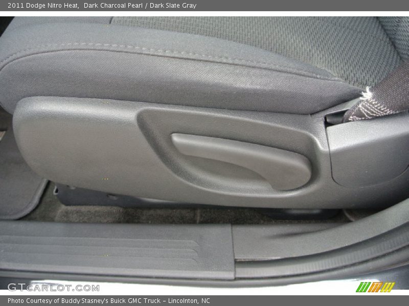Dark Charcoal Pearl / Dark Slate Gray 2011 Dodge Nitro Heat