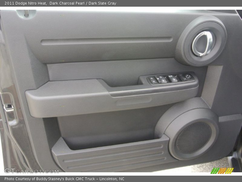 Dark Charcoal Pearl / Dark Slate Gray 2011 Dodge Nitro Heat