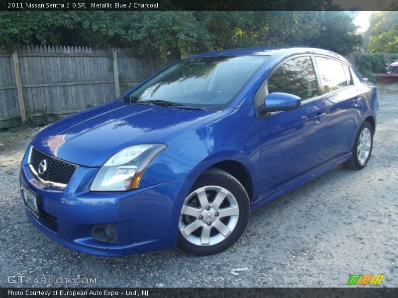 Metallic Blue / Charcoal 2011 Nissan Sentra 2.0 SR