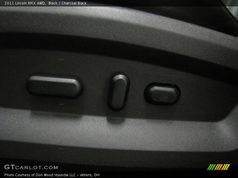Black / Charcoal Black 2011 Lincoln MKX AWD