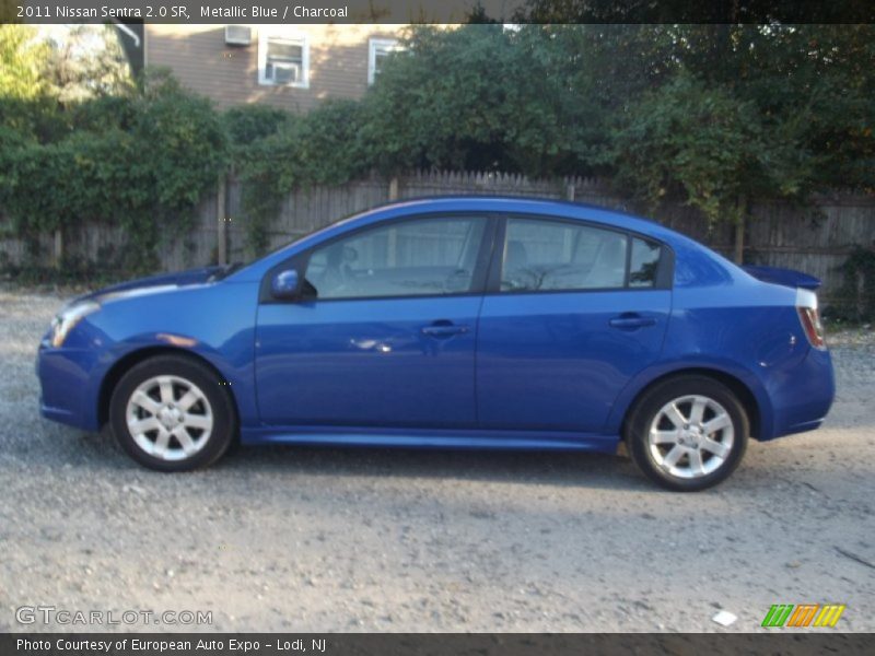 Metallic Blue / Charcoal 2011 Nissan Sentra 2.0 SR